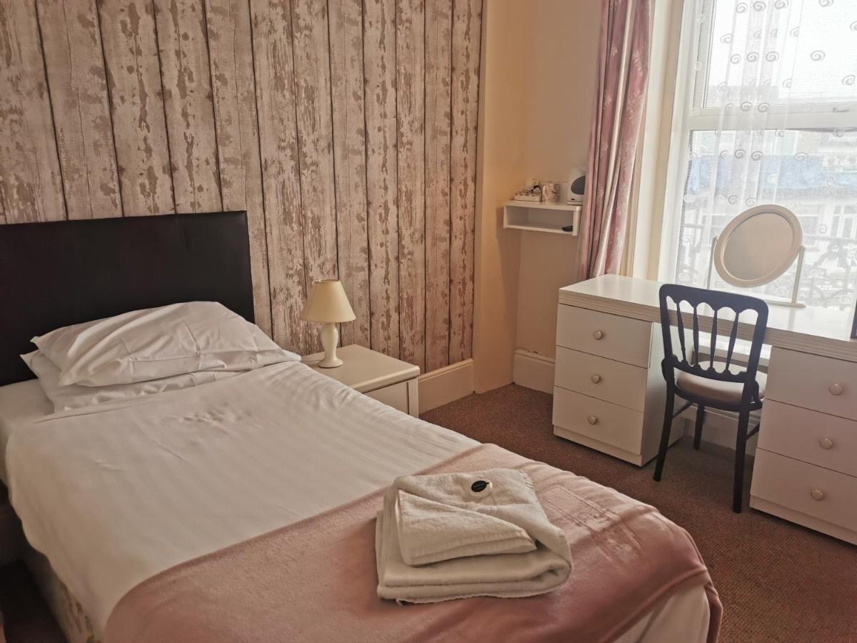 Royal Pier Hotel Sandown Exterior foto