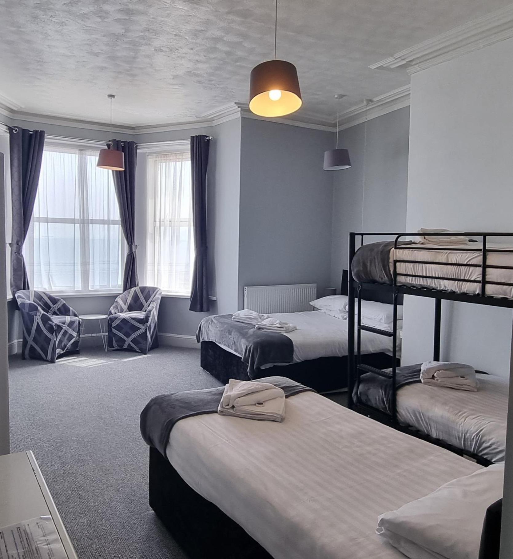 Royal Pier Hotel Sandown Exterior foto